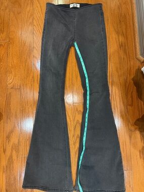 We The Free Black Flared mid-Rise Jeans